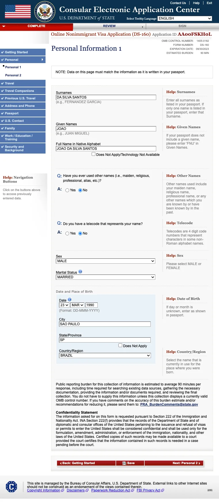 Personal Information 1 do DS-160 Tela Personal Information 1 do DS-160 com nome, sexo, estado civil e data e local de nascimento preenchidos com dados fictícios de exemplo, e o seletor Select Tooltip Language no topo